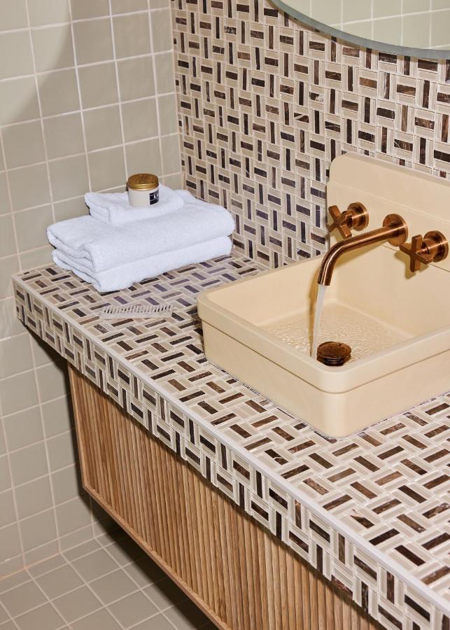 Swell Hotel Byron Bay - Adults Only Extérieur photo